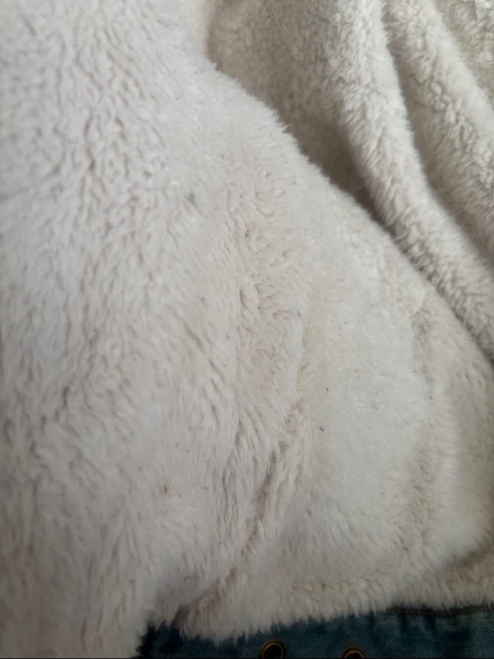 Chubbies Denim Jacket w/ Sherpa Lining - Picture 5 of 6